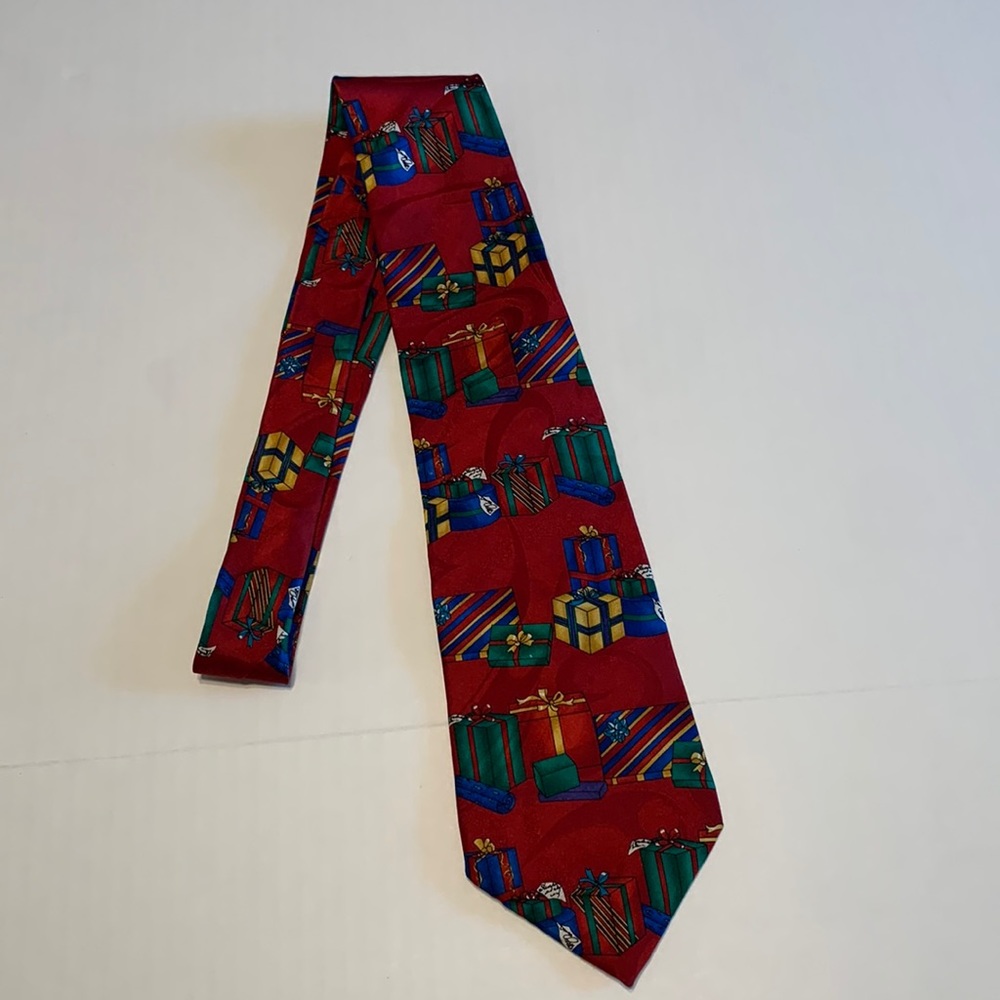 Vintage American Traditions Men’s Silk Christmas Tie